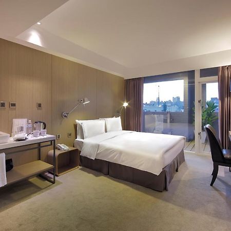 Hotelday Taichung Exterior photo