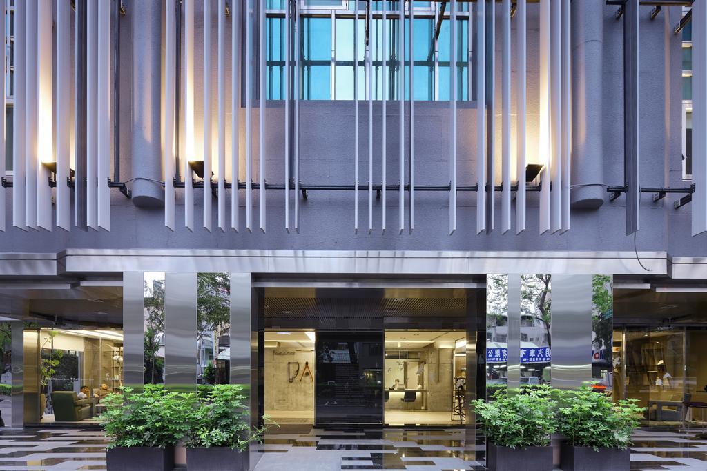 Hotelday Taichung Exterior photo
