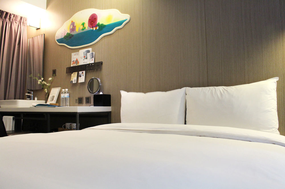 Hotelday Taichung Exterior photo