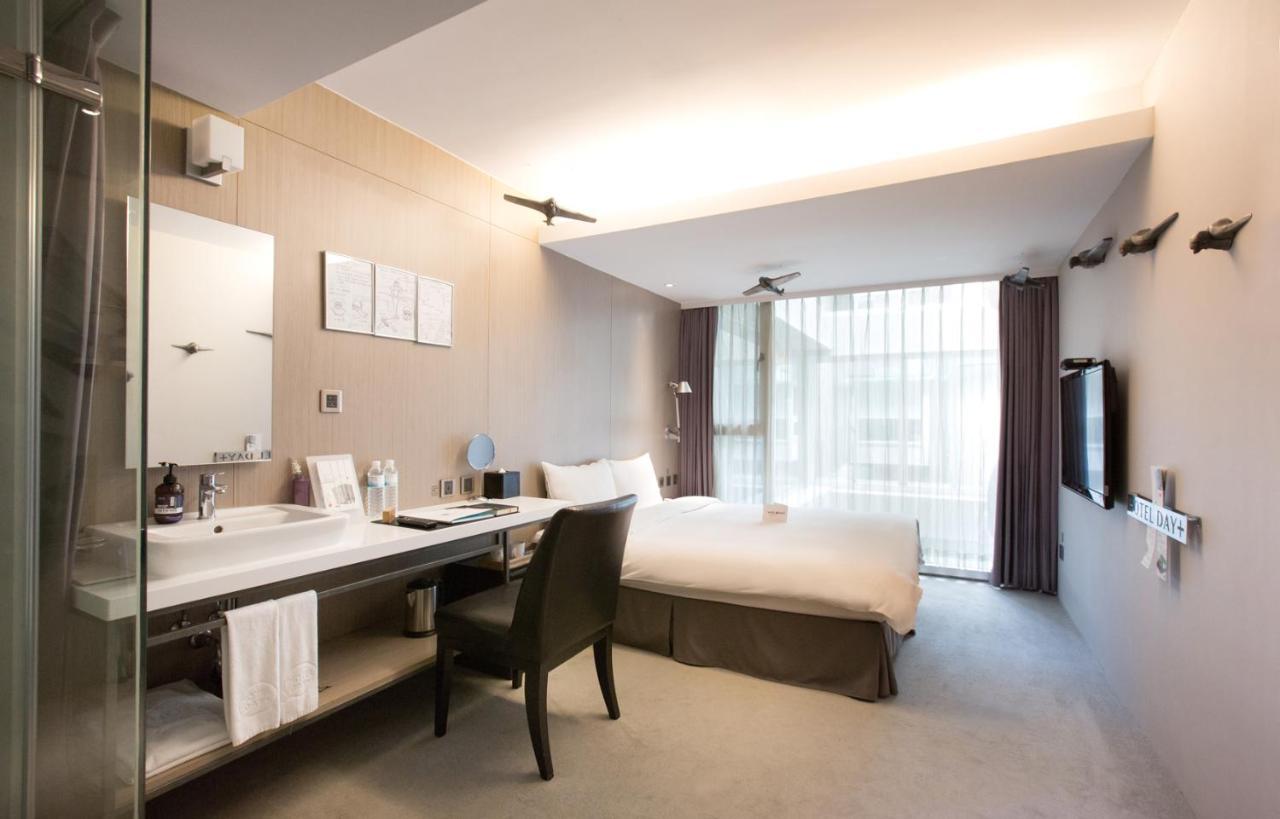 Hotelday Taichung Exterior photo